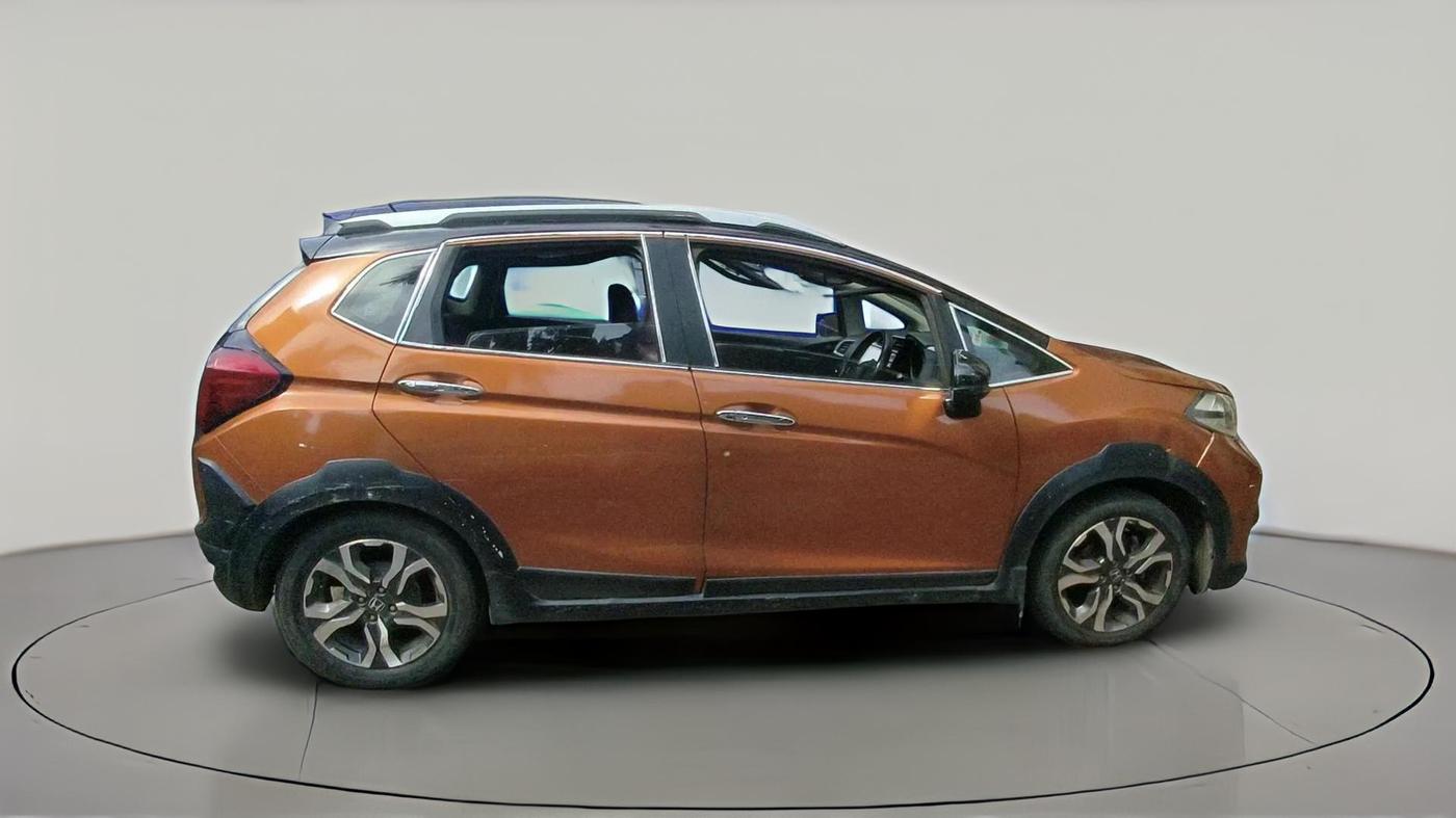 2018 Honda WR-V 1.5L I-DTEC VX MT, Diesel, Manual, 71,000 km, exterior