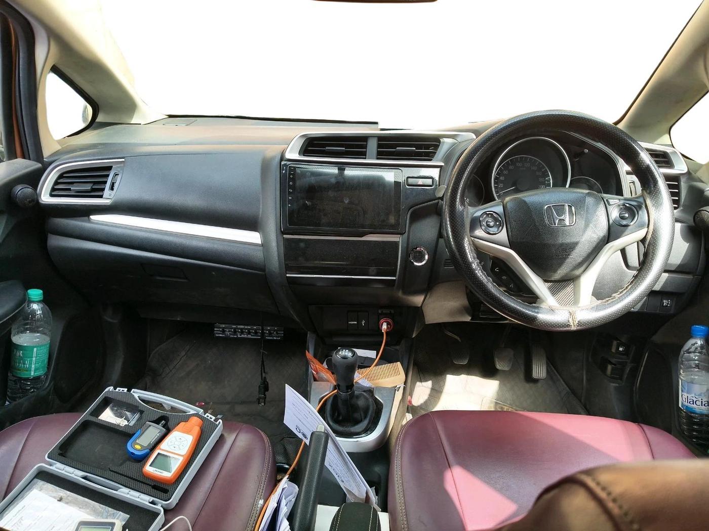 2018 Honda WR-V 1.5L I-DTEC VX MT, Diesel, Manual, 71,000 km, interior