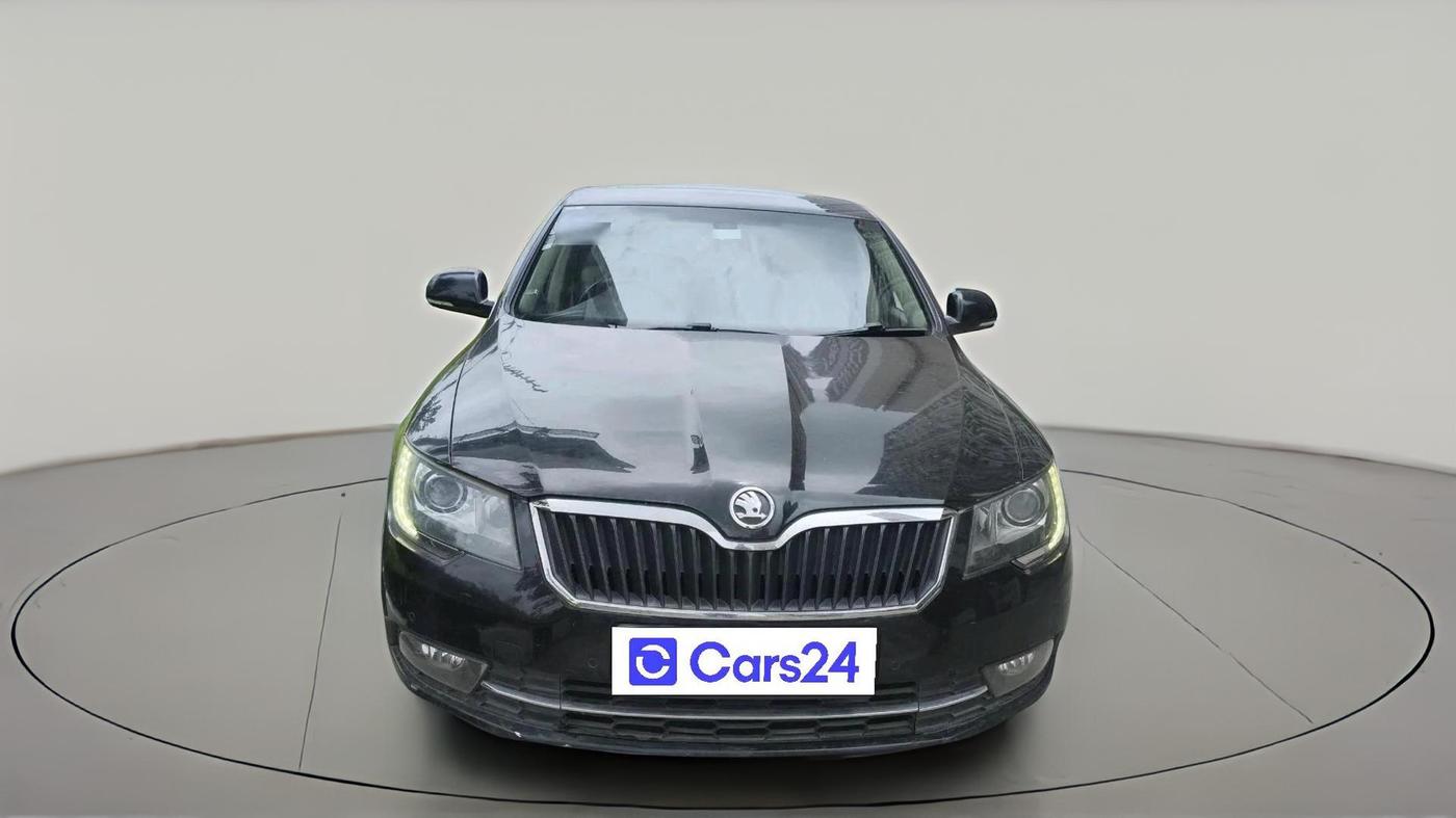 2014 Skoda Superb ELEGANCE 1.8 TSI AT, Petrol, Automatic, 80,033 km, exterior