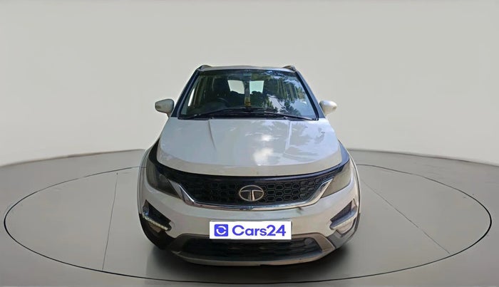 2017 Tata Hexa XT 4X2 7 STR, Diesel, Manual, 1,10,894 km, exterior