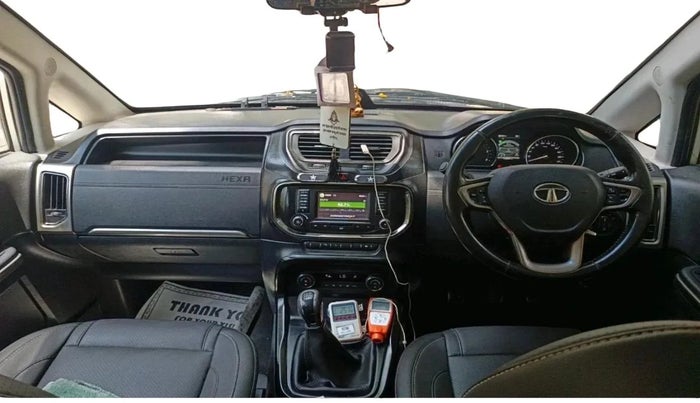 2017 Tata Hexa XT 4X2 7 STR, Diesel, Manual, 1,10,894 km, interior