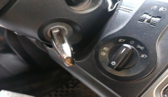 2017 Tata Hexa XT 4X2 7 STR, Diesel, Manual, 1,10,894 km, interior