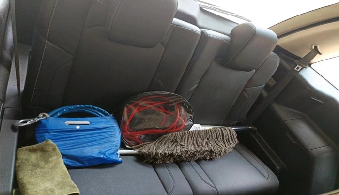 2017 Tata Hexa XT 4X2 7 STR, Diesel, Manual, 1,10,894 km, interior