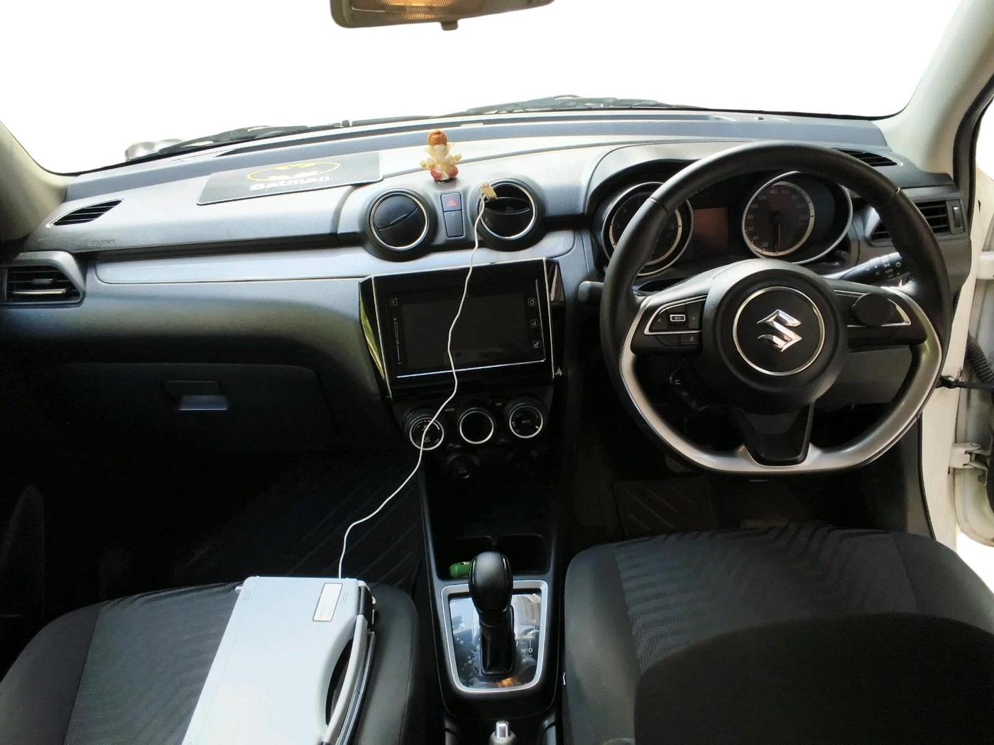 2020 Maruti Swift ZXI PLUS AMT, Petrol, Automatic, 31,612 km, interior