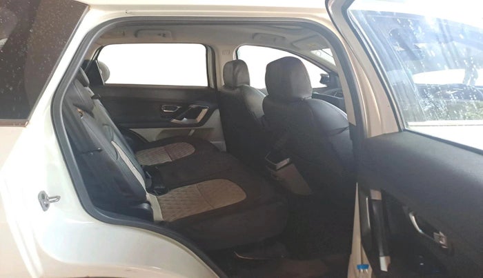 2023 Tata Safari XT PLUS, Diesel, Manual, 77,063 km, interior