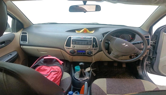 2013 Hyundai i20 MAGNA (O) 1.2, Petrol, Manual, 36,124 km, interior