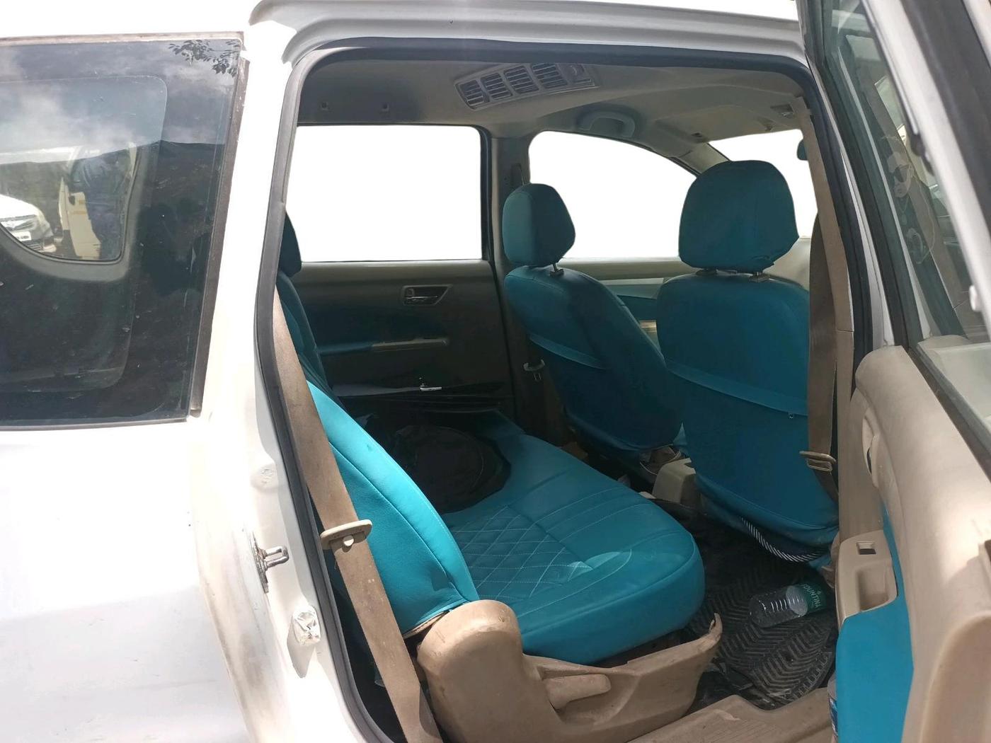 2014 Maruti Ertiga VXI CNG, CNG, Manual, 1,14,717 km, interior