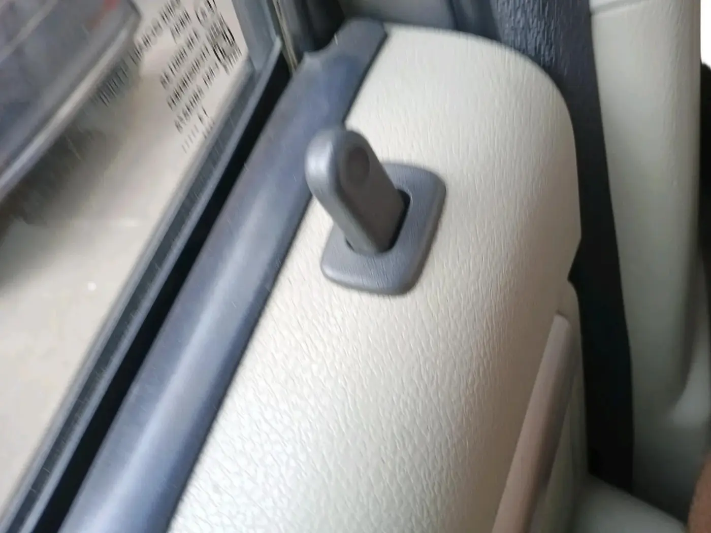 2013 Nissan Terrano XL (P), Petrol, Manual, 83,222 km, interior