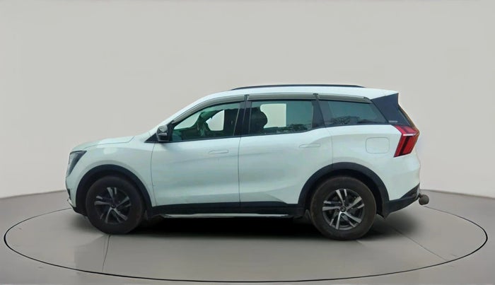 2022 Mahindra XUV700 AX 5 D MT 5 STR, Diesel, Manual, 78,927 km, exterior