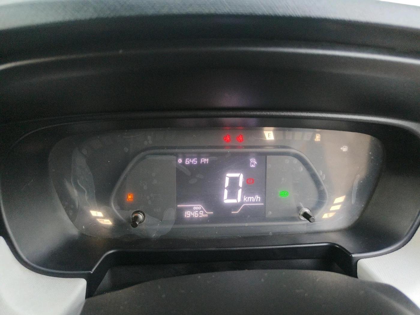 2024 Tata PUNCH ACCOMPLISHED DAZZLE SUNROOF CNG MT, CNG, Manual, 19,469 km, interior