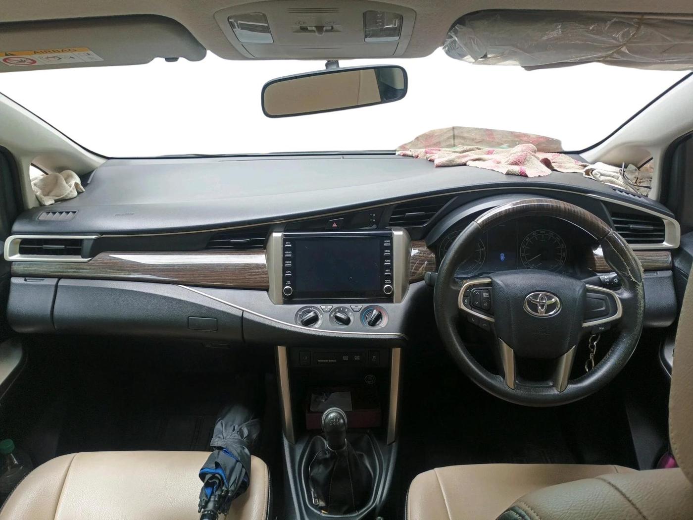 2022 Toyota Innova Crysta 2.4 G 7 STR, Diesel, Manual, 82,015 km, interior
