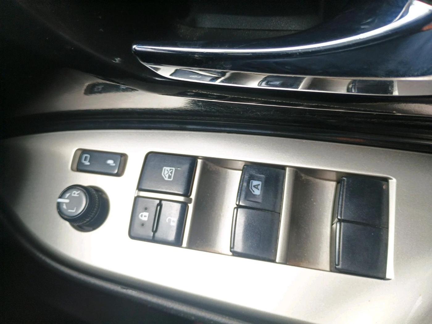 2022 Toyota Innova Crysta 2.4 G 7 STR, Diesel, Manual, 82,015 km, interior