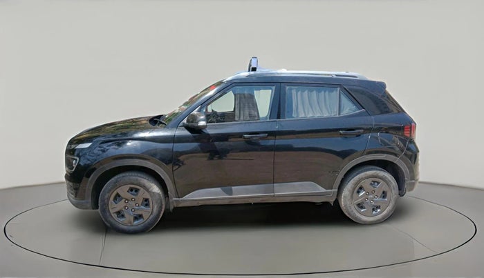 2024 Hyundai VENUE SX 1.2 PETROL, Petrol, Manual, 26,171 km, exterior