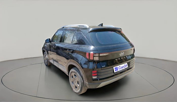 2024 Hyundai VENUE SX 1.2 PETROL, Petrol, Manual, 26,171 km, exterior