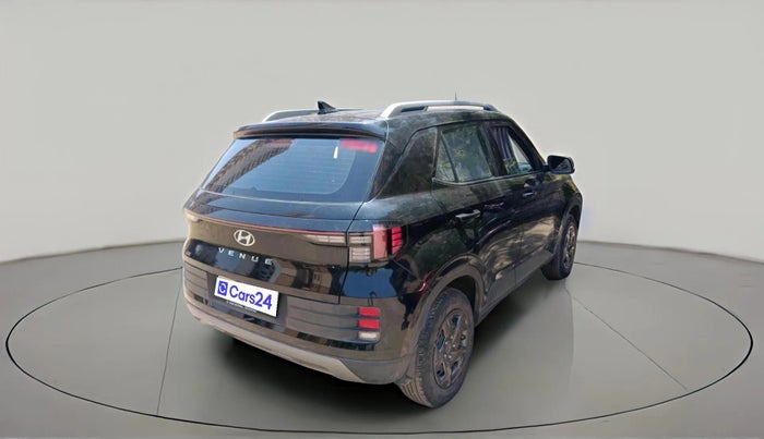 2024 Hyundai VENUE SX 1.2 PETROL, Petrol, Manual, 26,171 km, exterior