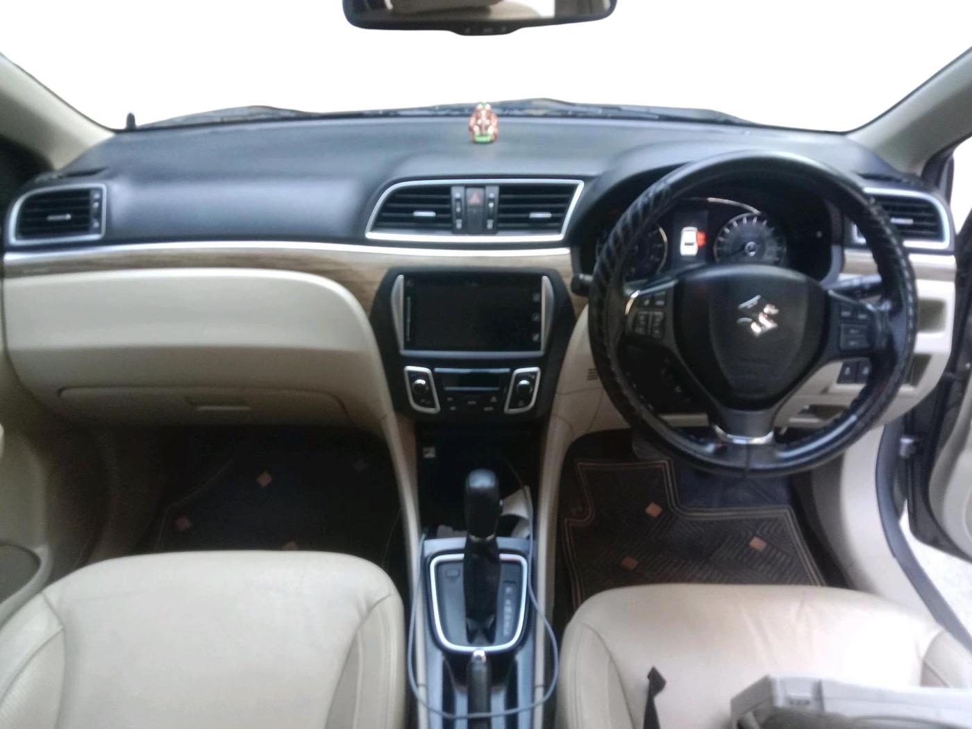 2018 Maruti Ciaz ALPHA  AT 1.5 SHVS PETROL, Petrol, Automatic, 55,469 km, interior