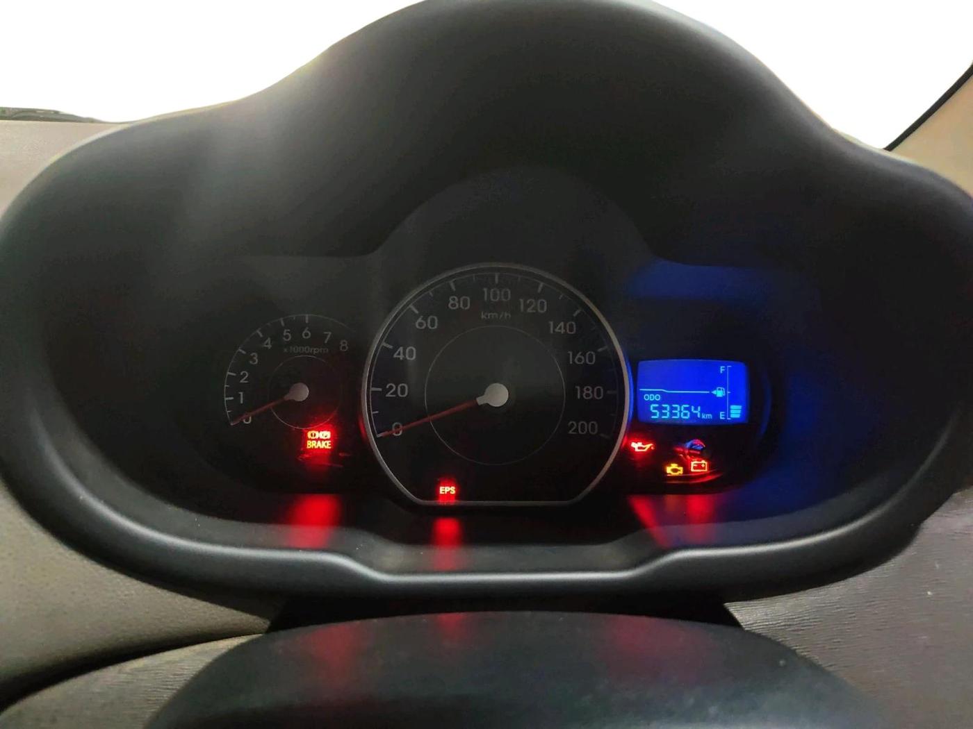 2011 Hyundai i10 MAGNA 1.2, Petrol, Manual, 53,364 km, interior