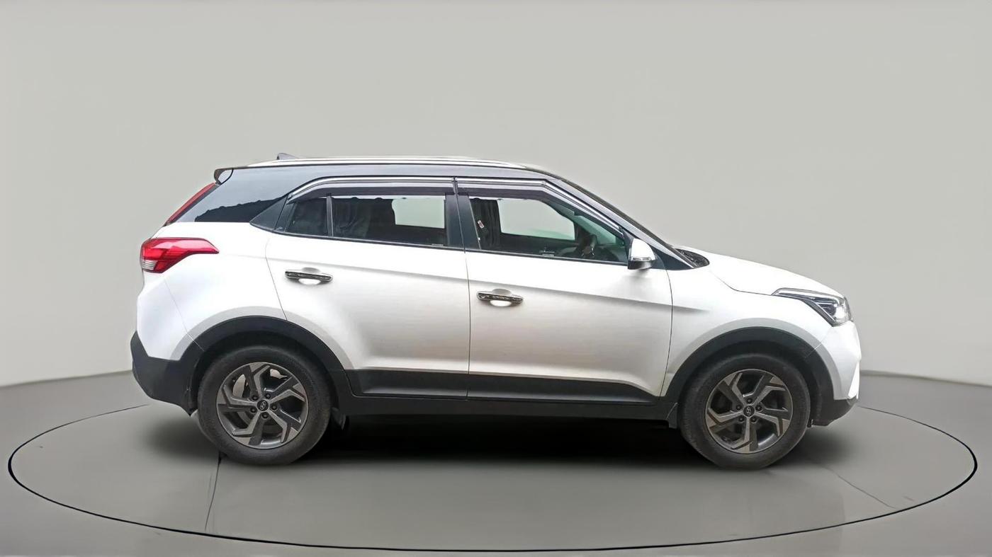 2018 Hyundai Creta SX 1.6 PETROL DUAL TONE, Petrol, Manual, 44,099 km, exterior