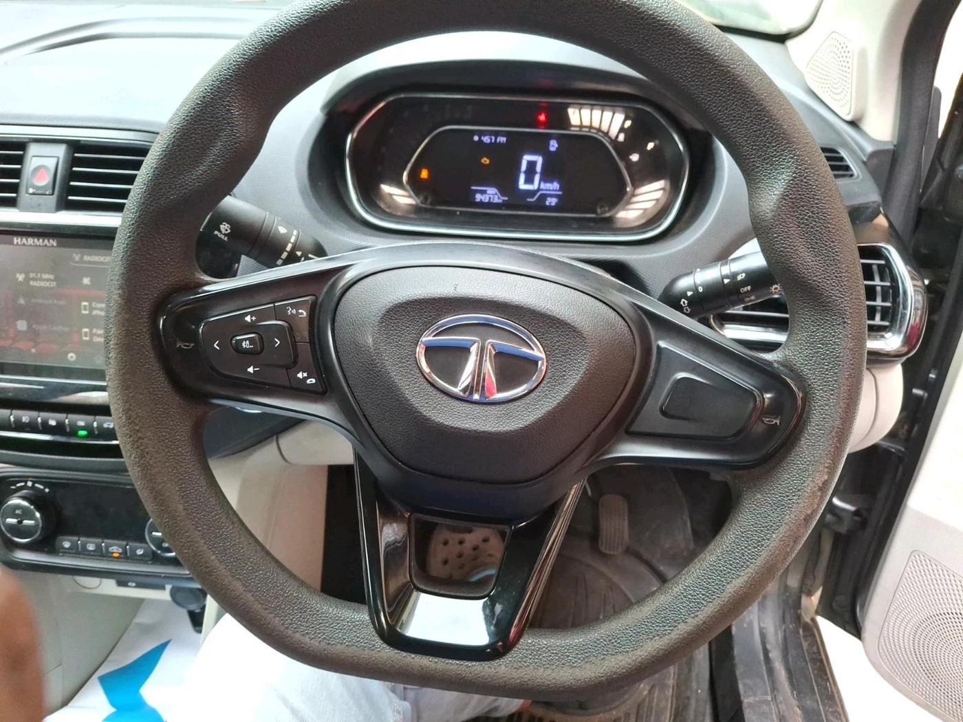 2022 Tata TIGOR XZ PLUS CNG, CNG, Manual, 94,373 km, interior