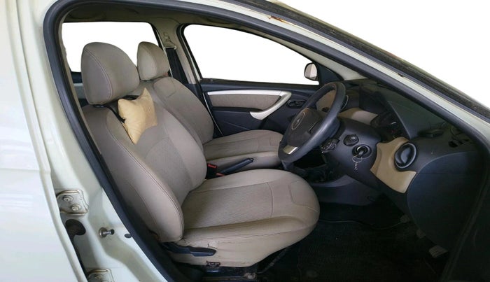 2013 Renault Duster RXL PETROL, Petrol, Manual, 72,442 km, interior