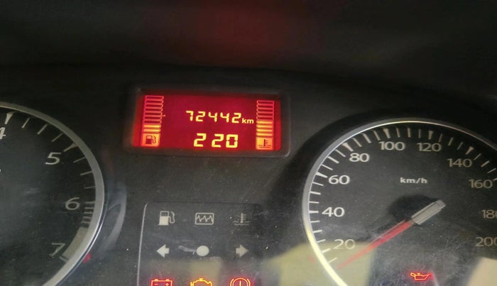 2013 Renault Duster RXL PETROL, Petrol, Manual, 72,442 km, interior