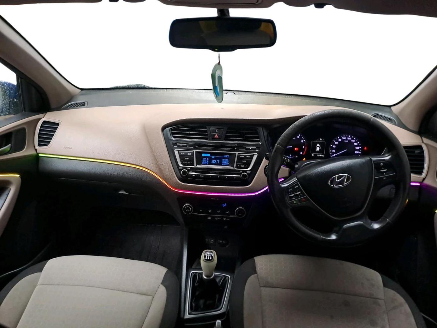 2015 Hyundai Elite i20 ASTA 1.2, Petrol, Manual, 1,10,491 km, interior