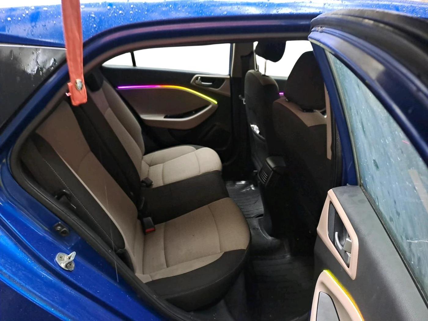2015 Hyundai Elite i20 ASTA 1.2, Petrol, Manual, 1,10,491 km, interior