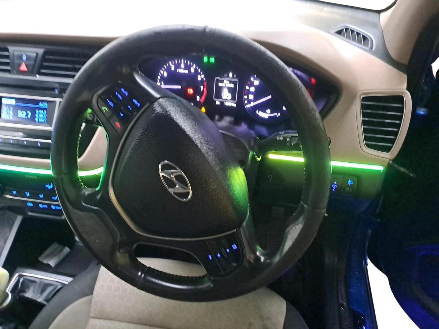 2015 Hyundai Elite i20 ASTA 1.2, Petrol, Manual, 1,10,491 km, interior