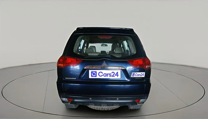 2015 Mitsubishi Pajero Sport 2.5 AT 4X2, Diesel, Automatic, 65,032 km, exterior