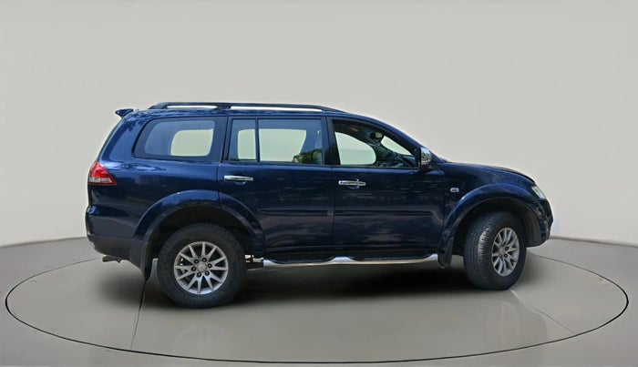 2015 Mitsubishi Pajero Sport 2.5 AT 4X2, Diesel, Automatic, 65,032 km, exterior