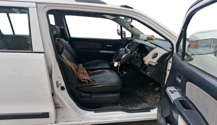 2016 Maruti Wagon R 1.0 LXI CNG, CNG, Manual, 1,01,220 km, interior