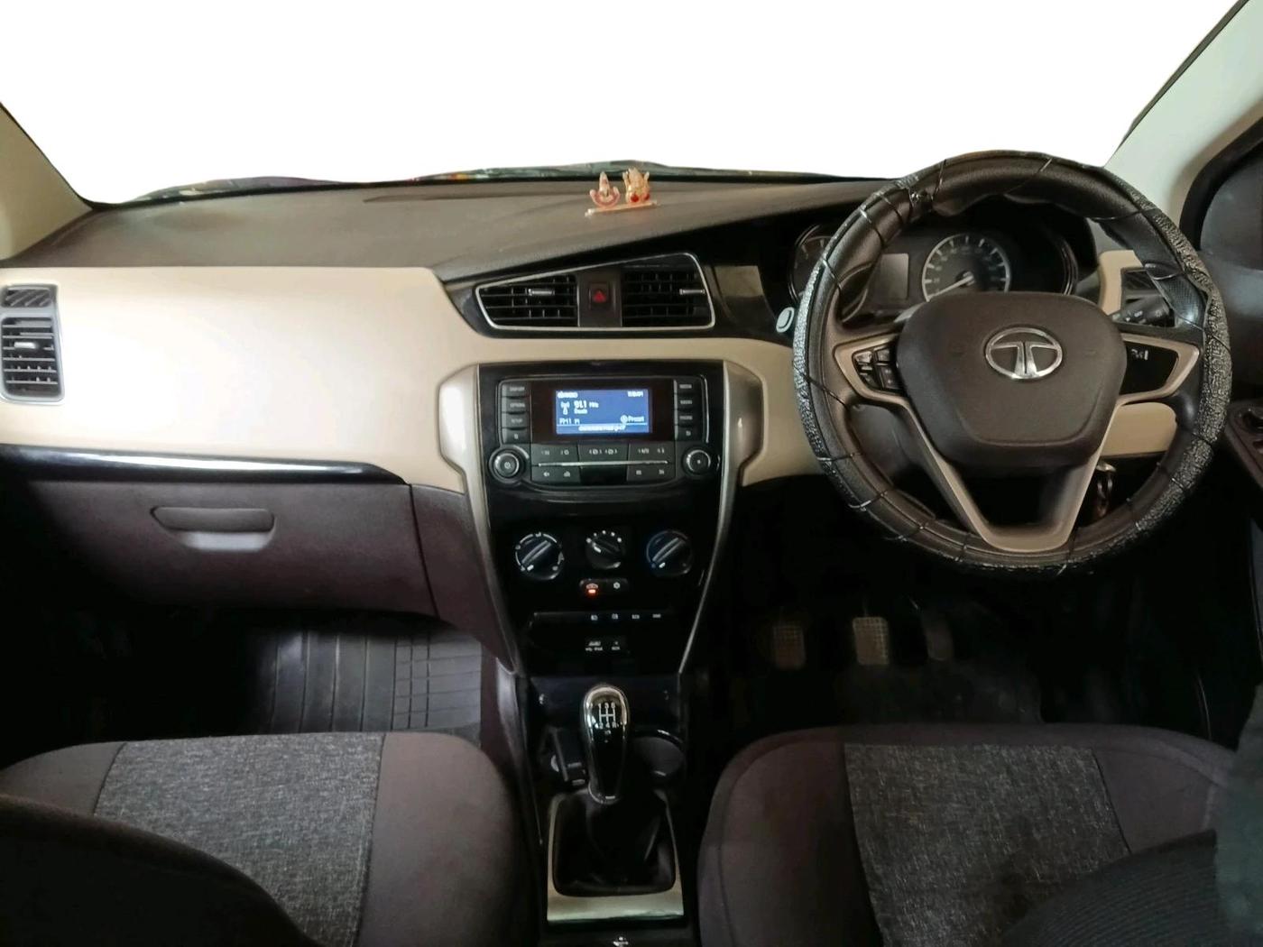 2015 Tata Zest XM PETROL, Petrol, Manual, 27,492 km, interior
