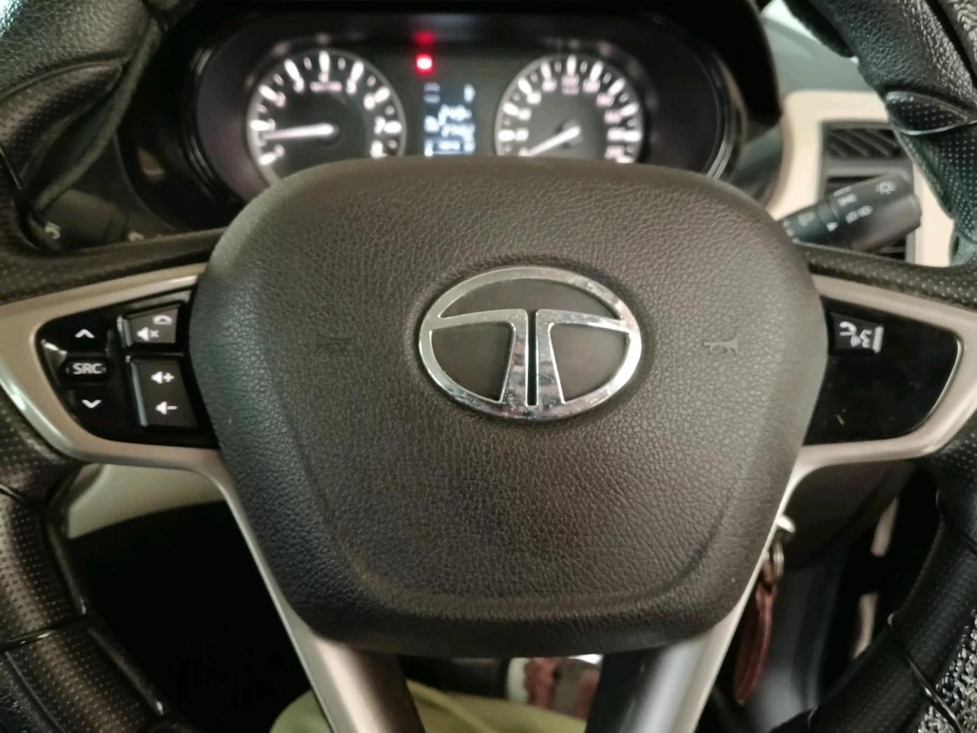 2015 Tata Zest XM PETROL, Petrol, Manual, 27,492 km, interior