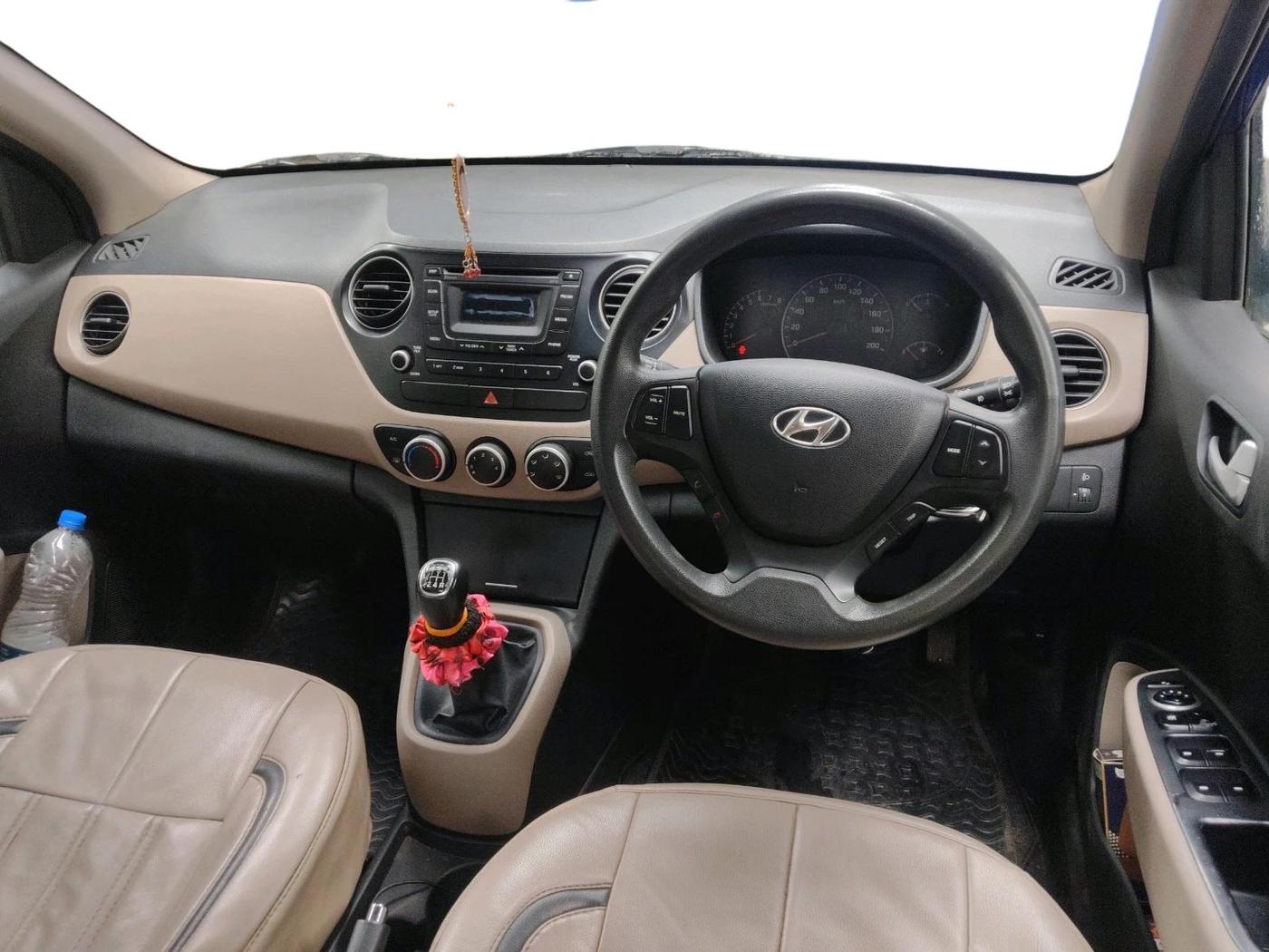 2015 Hyundai Xcent S (O) 1.2, Petrol, Manual, 63,657 km, interior