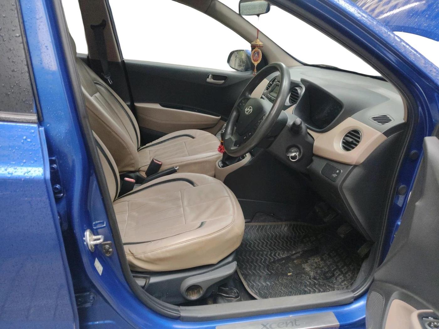 2015 Hyundai Xcent S (O) 1.2, Petrol, Manual, 63,657 km, interior
