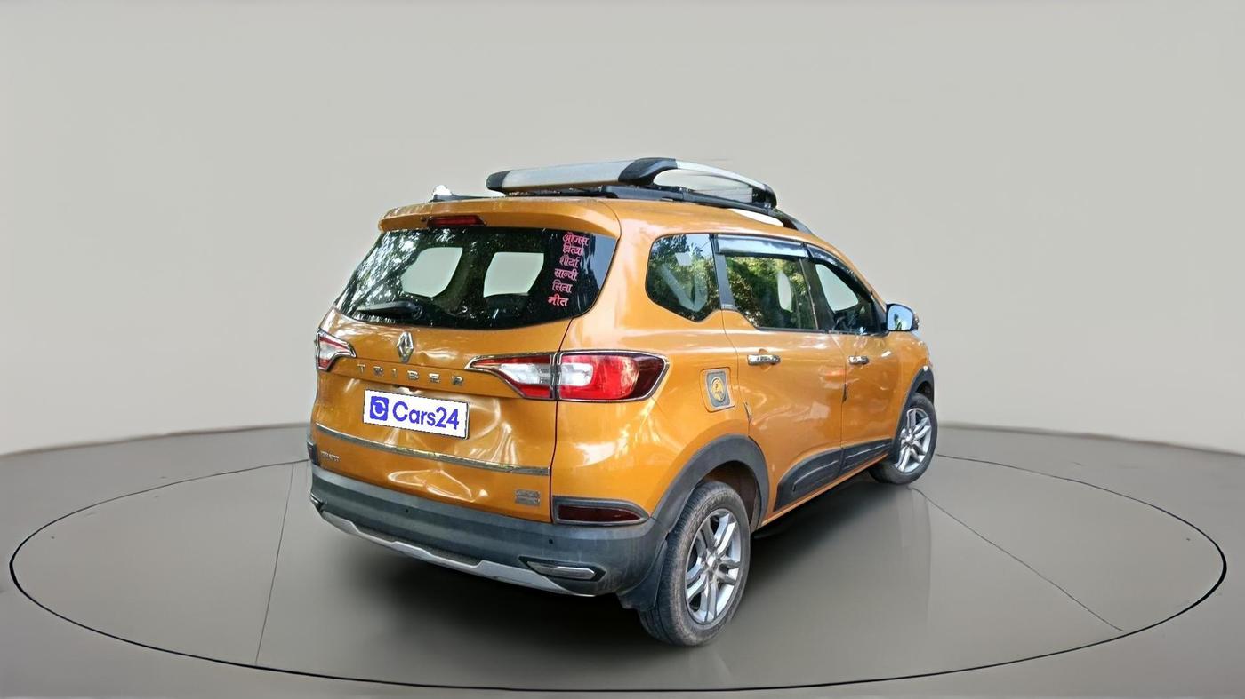 2020 Renault TRIBER RXZ AMT, Petrol, Automatic, 57,974 km, exterior