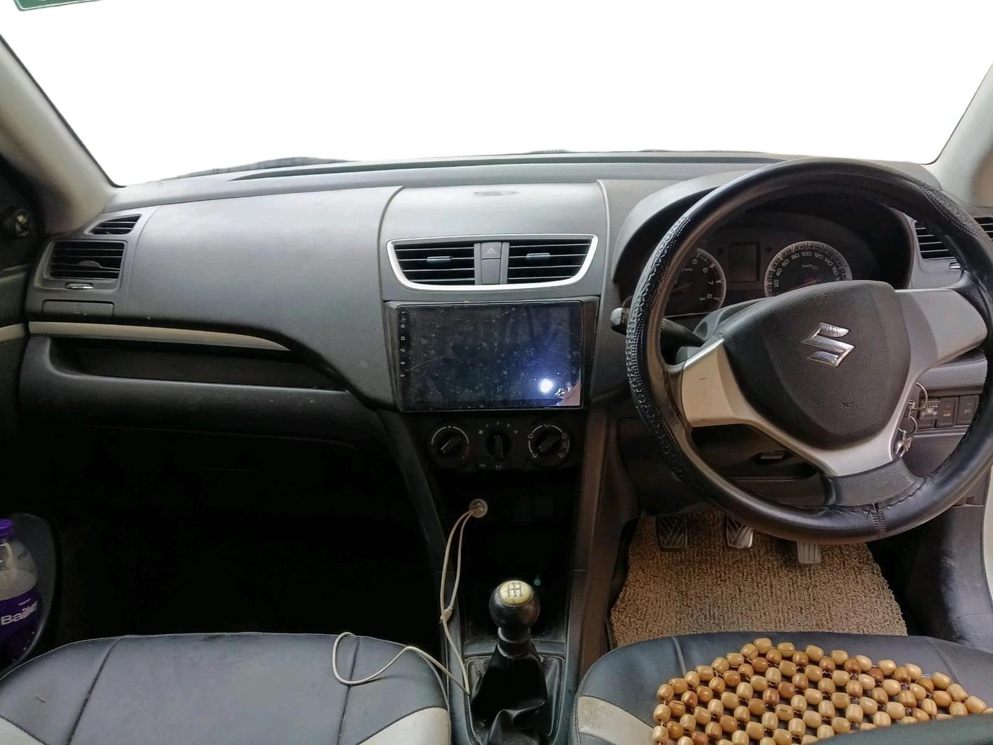 2014 Maruti Swift VXI, CNG, Manual, 73,002 km, interior