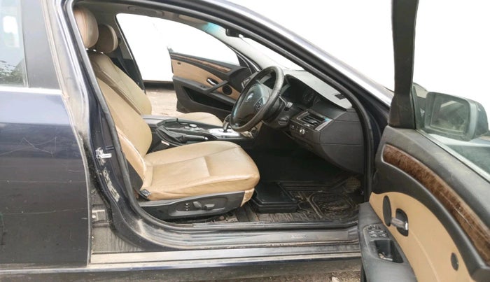 2009 BMW 5 Series 525I, Petrol, Automatic, 76,000 km, interior