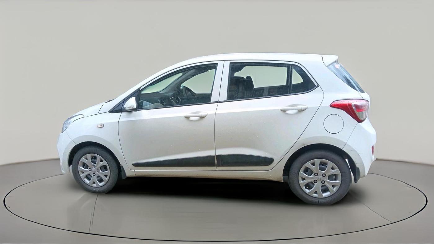 2016 Hyundai Grand i10 MAGNA AT 1.2 KAPPA VTVT, Petrol, Automatic, 53,801 km, exterior