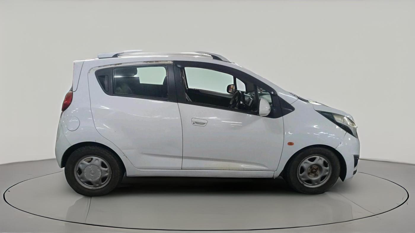 2015 Chevrolet Beat LT PETROL, CNG, Manual, 68,124 km, exterior