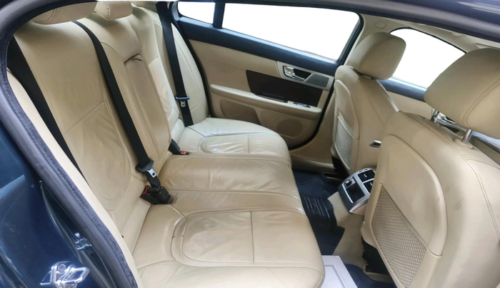 2013 Jaguar XF 2.2 DIESEL LUXURY, Diesel, Automatic, 74,328 km, interior