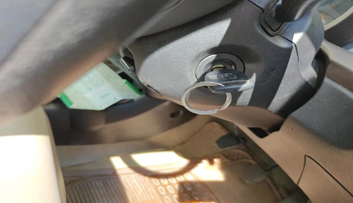 2011 Honda Brio V MT, Petrol, Manual, 48,511 km, interior