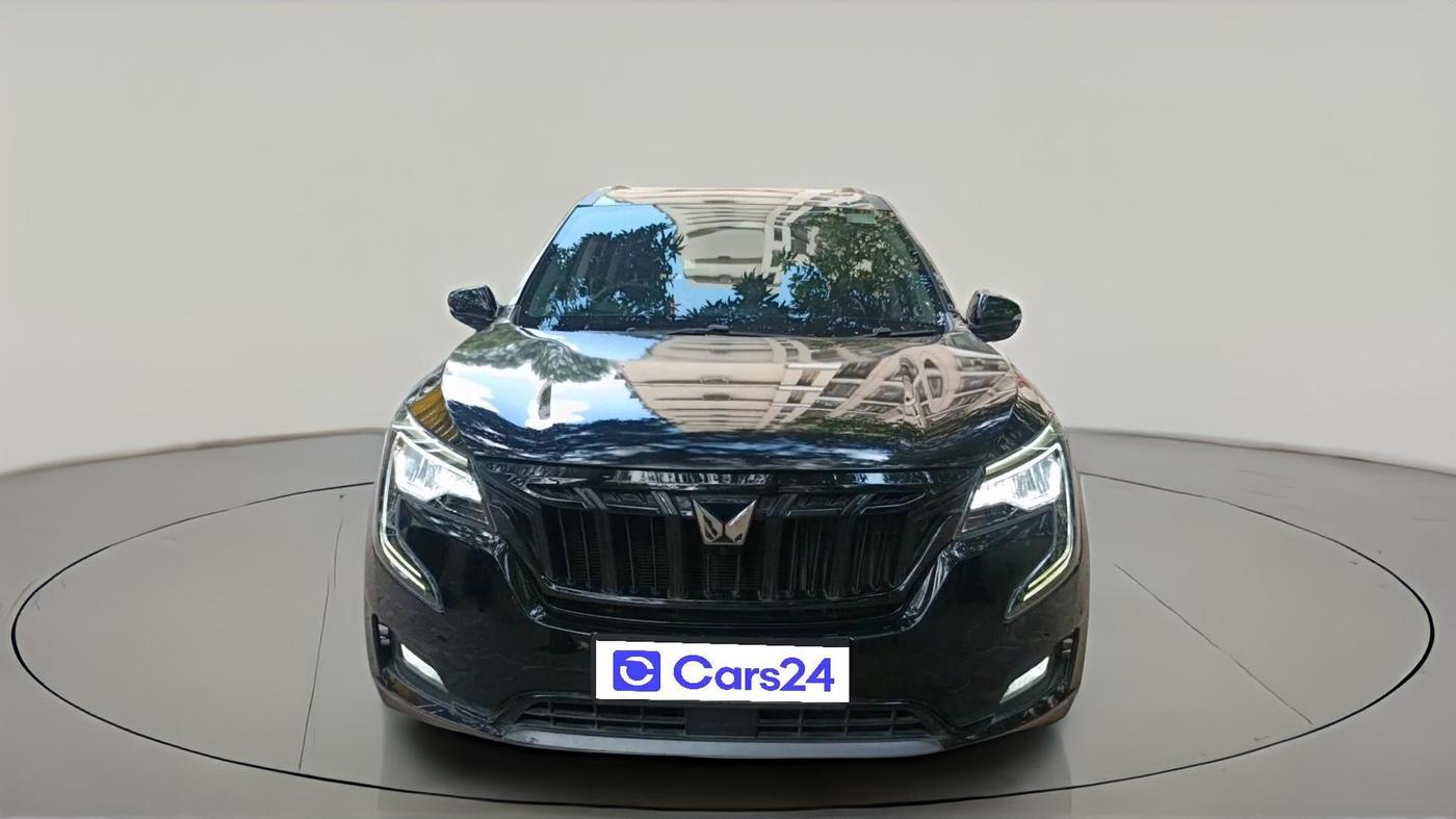 2025 Mahindra XUV700 AX 7 LUXURY D AT 7 STR, Diesel, Automatic, 38,402 km, exterior