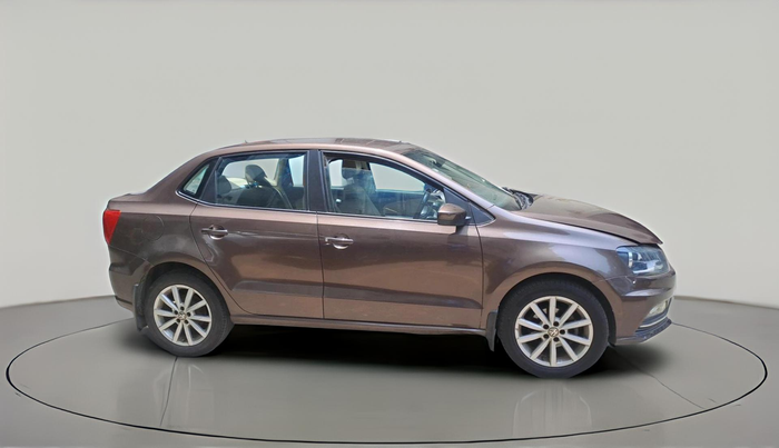 2017 Volkswagen Ameo HIGHLINE PLUS 1.5L AT 16 ALLOY, Diesel, Automatic, 59,994 km, exterior