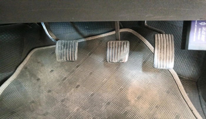 2011 Hyundai i10 MAGNA 1.2, Petrol, Manual, 1,03,173 km, interior