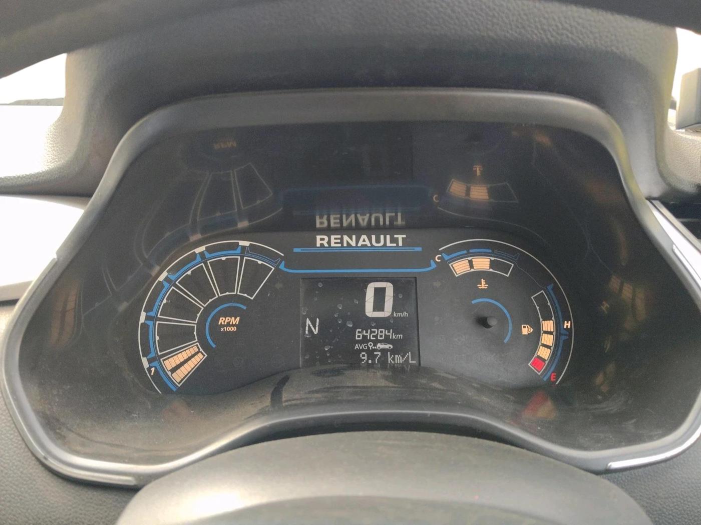2021 Renault TRIBER RXZ AMT DUAL TONE, Petrol, Automatic, 64,284 km, interior