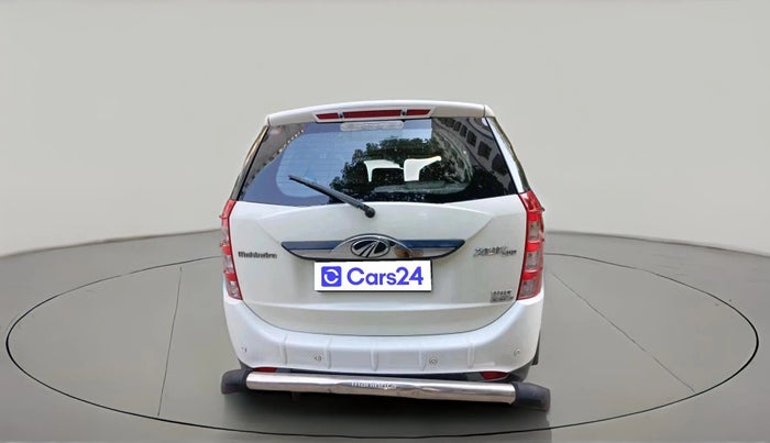 2018 Mahindra XUV500 W10 AWD AT, Diesel, Automatic, 67,717 km, exterior