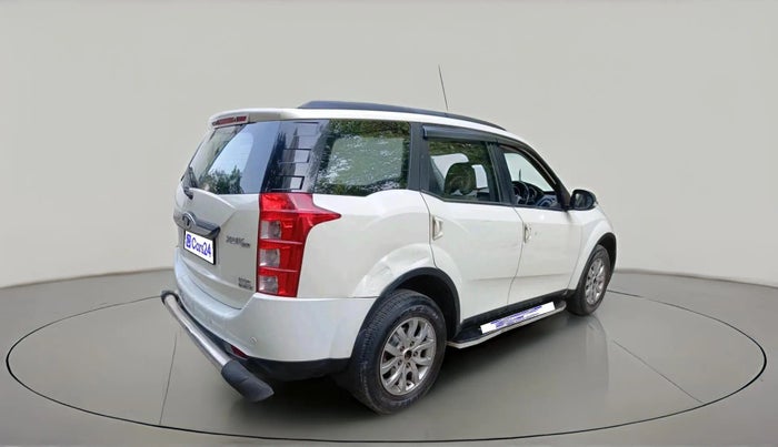 2018 Mahindra XUV500 W10 AWD AT, Diesel, Automatic, 67,717 km, exterior