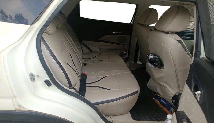 2019 Mahindra XUV300 W8 1.5 DIESEL, Diesel, Manual, 81,247 km, interior