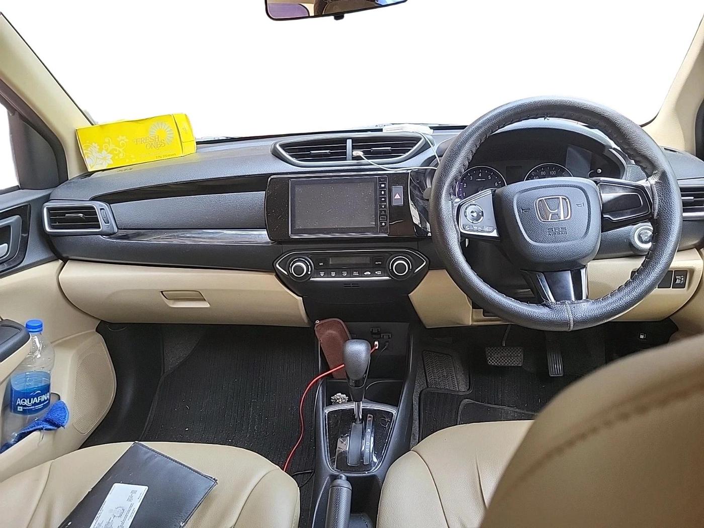 2021 Honda Amaze 1.2L I-VTEC VX CVT, Petrol, Automatic, 4,22,993 km, interior